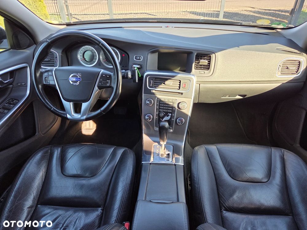 Volvo V60 - 8
