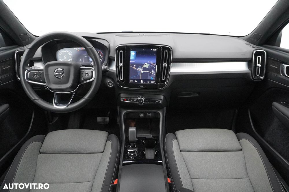 Volvo XC 40 T5 Recharge DKG Plus Dark - 13