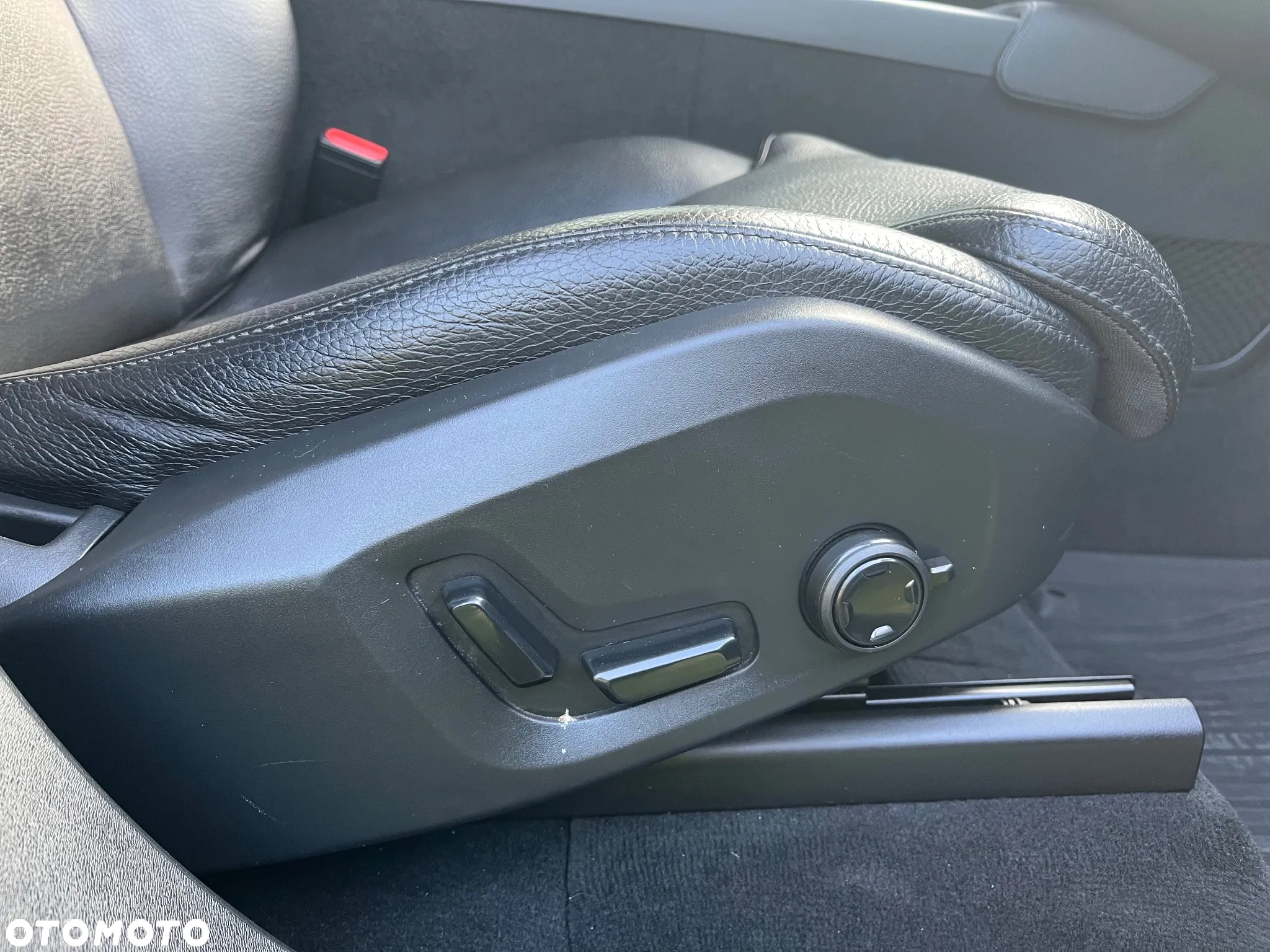 Volvo XC 90 D5 AWD Momentum 7os - 15