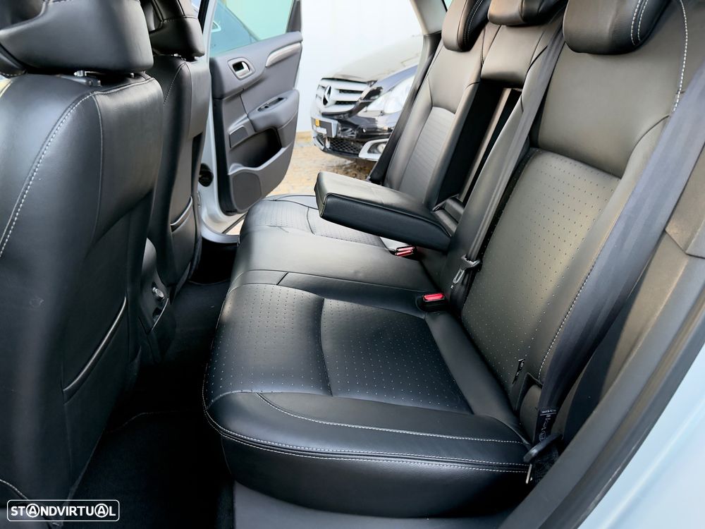 Citroën C4 HDi 110 Exclusive - 44