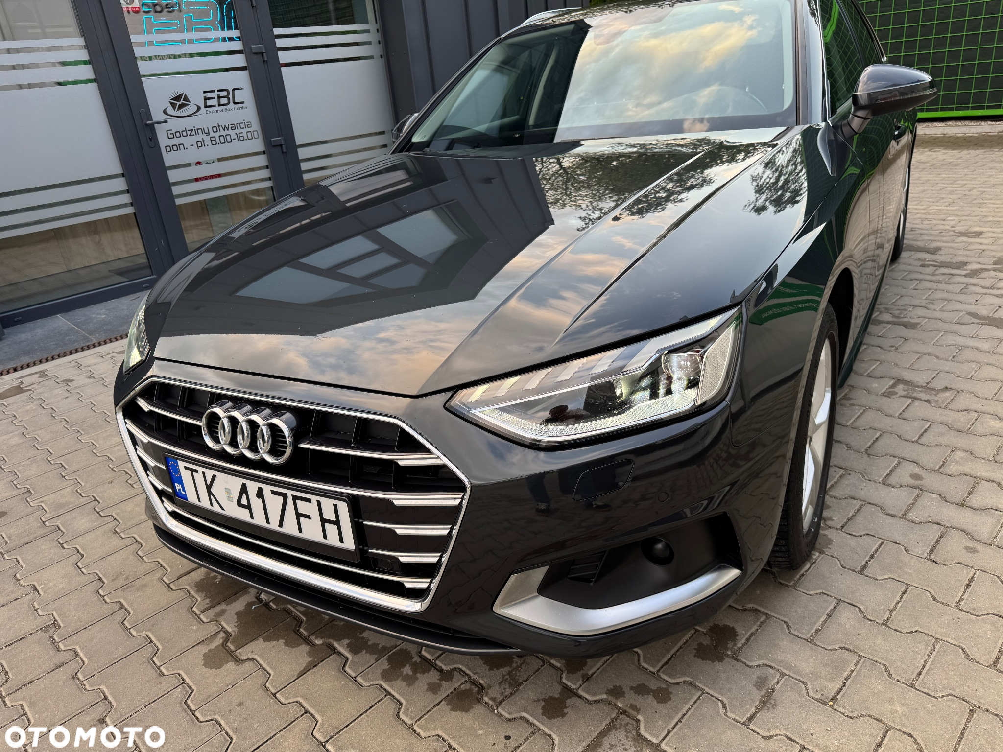 Audi A4 Avant 2.0 TDI S tronic - 12