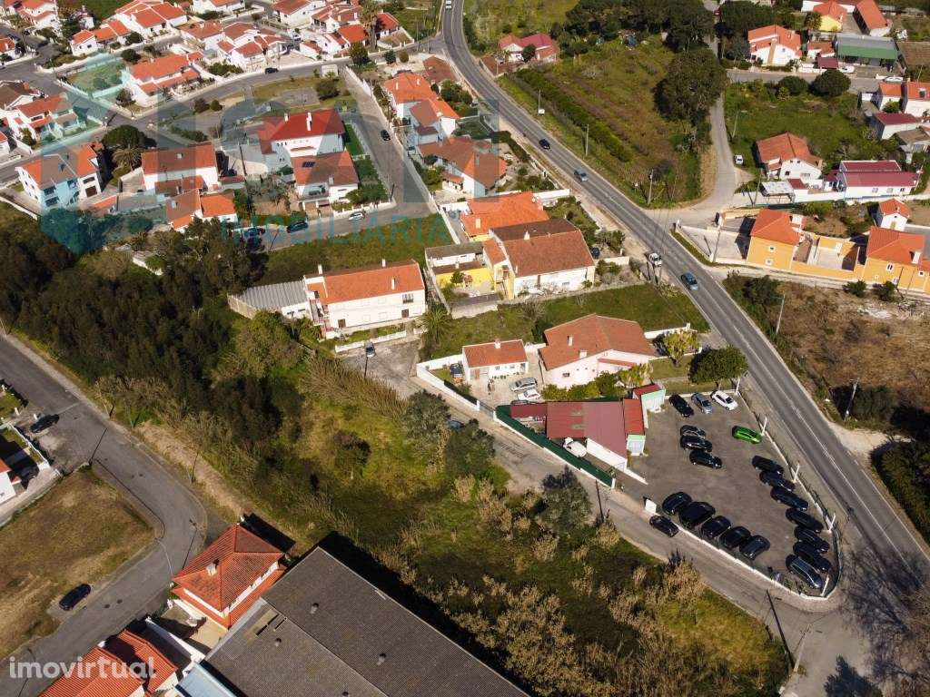 Lote de Terreno com Excelente Exposição Solar - Gaeiras, Óbidos - Grande imagem: 3/5