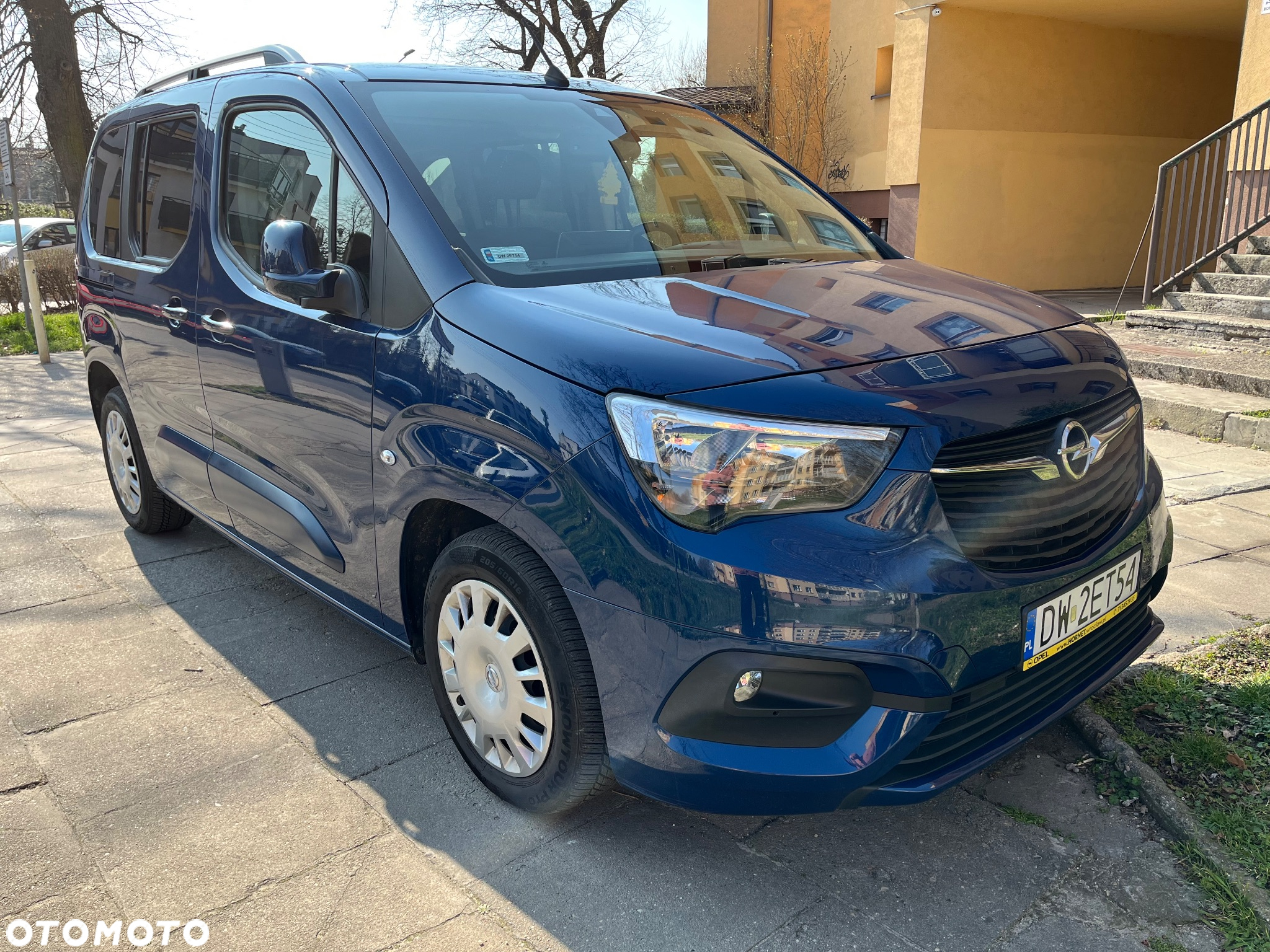 Opel Combo Life 1.2 Turbo Enjoy S&S - 3