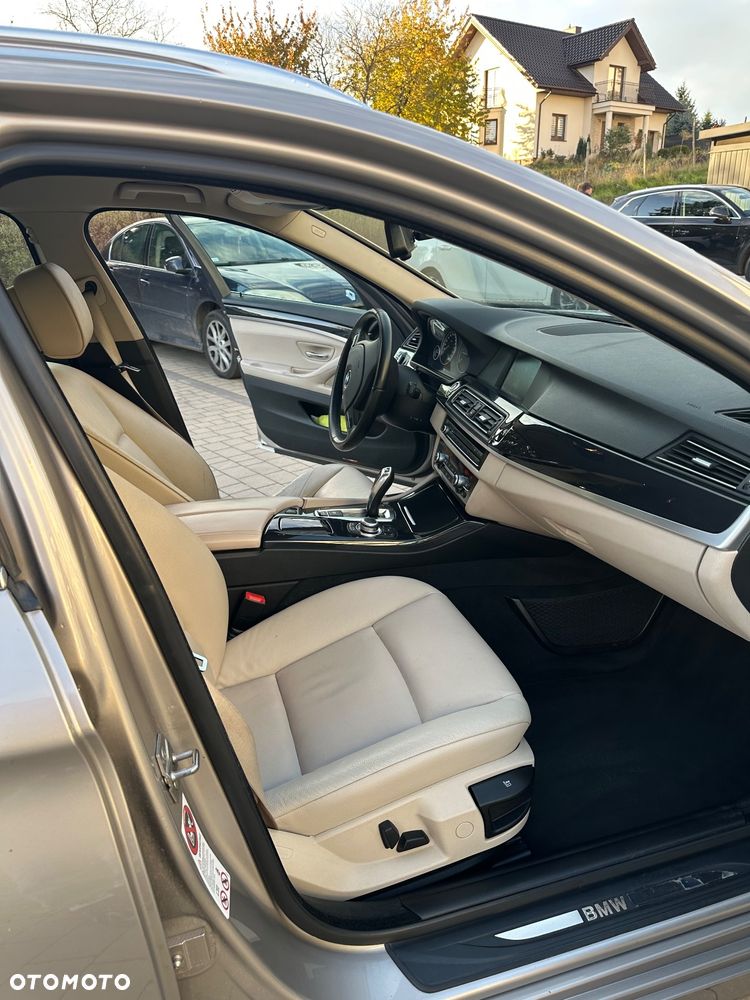 BMW Seria 5 520d Touring Modern Line - 7