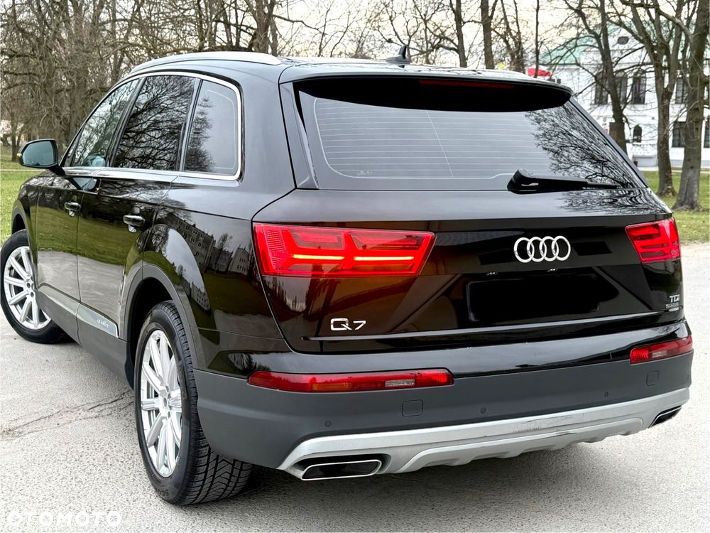 Audi Q7 - 13