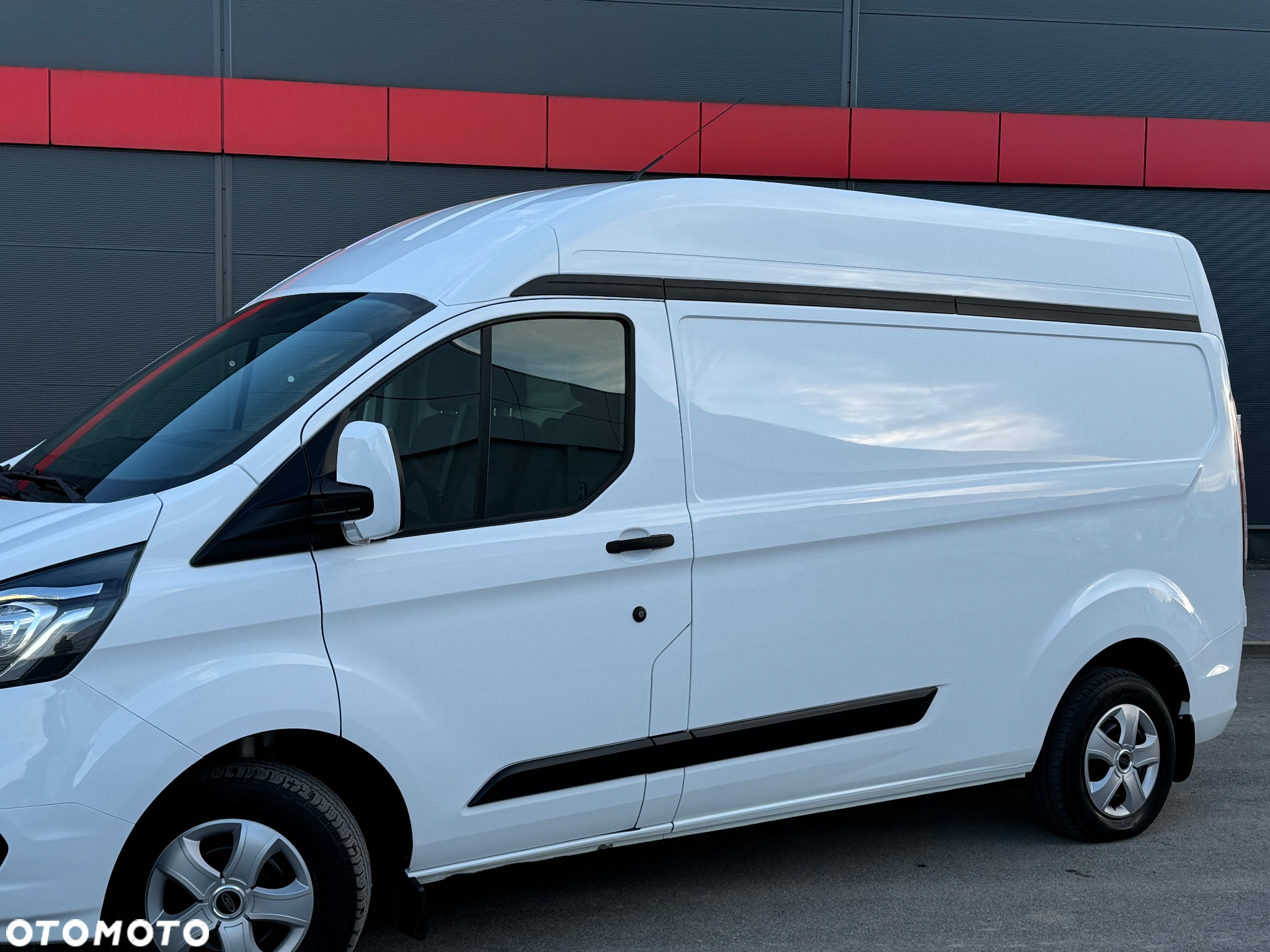 Ford Transit Custom - 10
