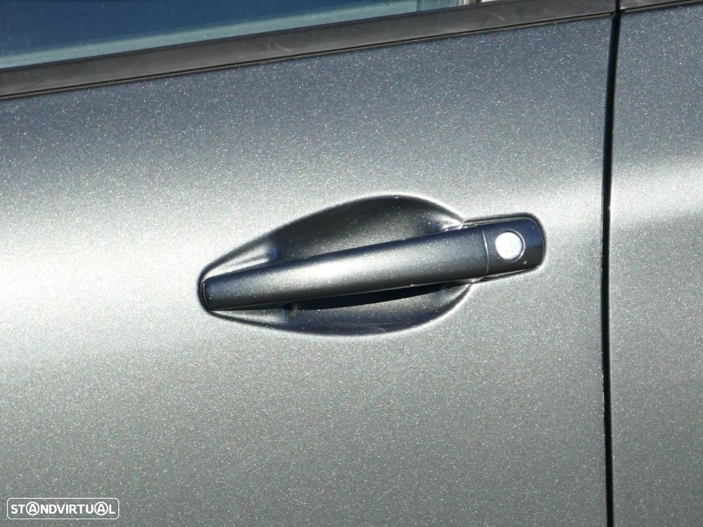 Peugeot 208 1.4 HDi Active - 9