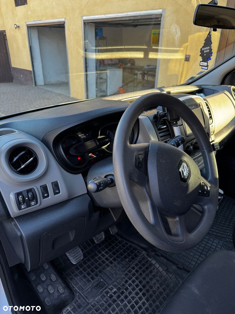 Renault Trafic 1.6 dCi - 8