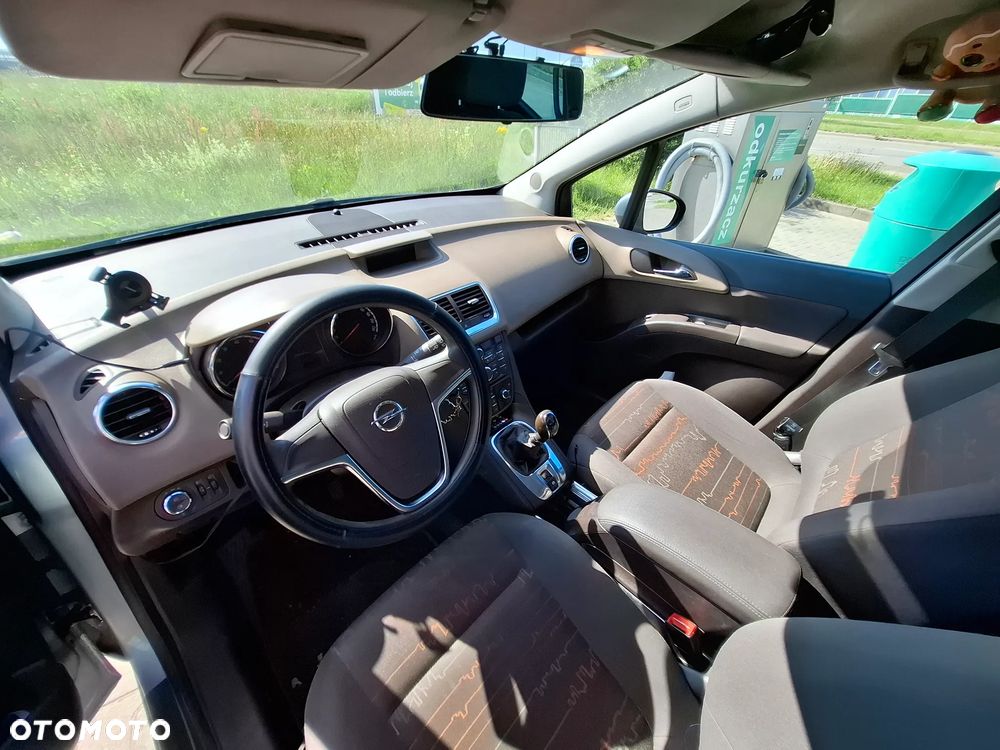 Opel Meriva 1.4 T Essentia - 14
