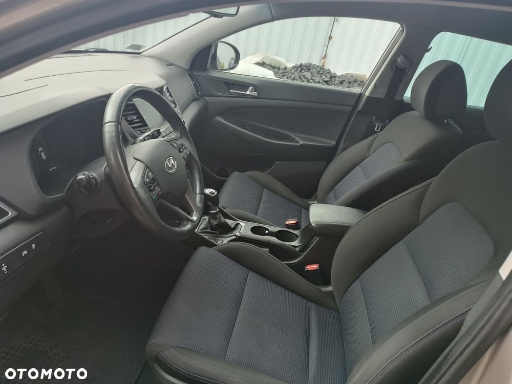 Hyundai Tucson - 18