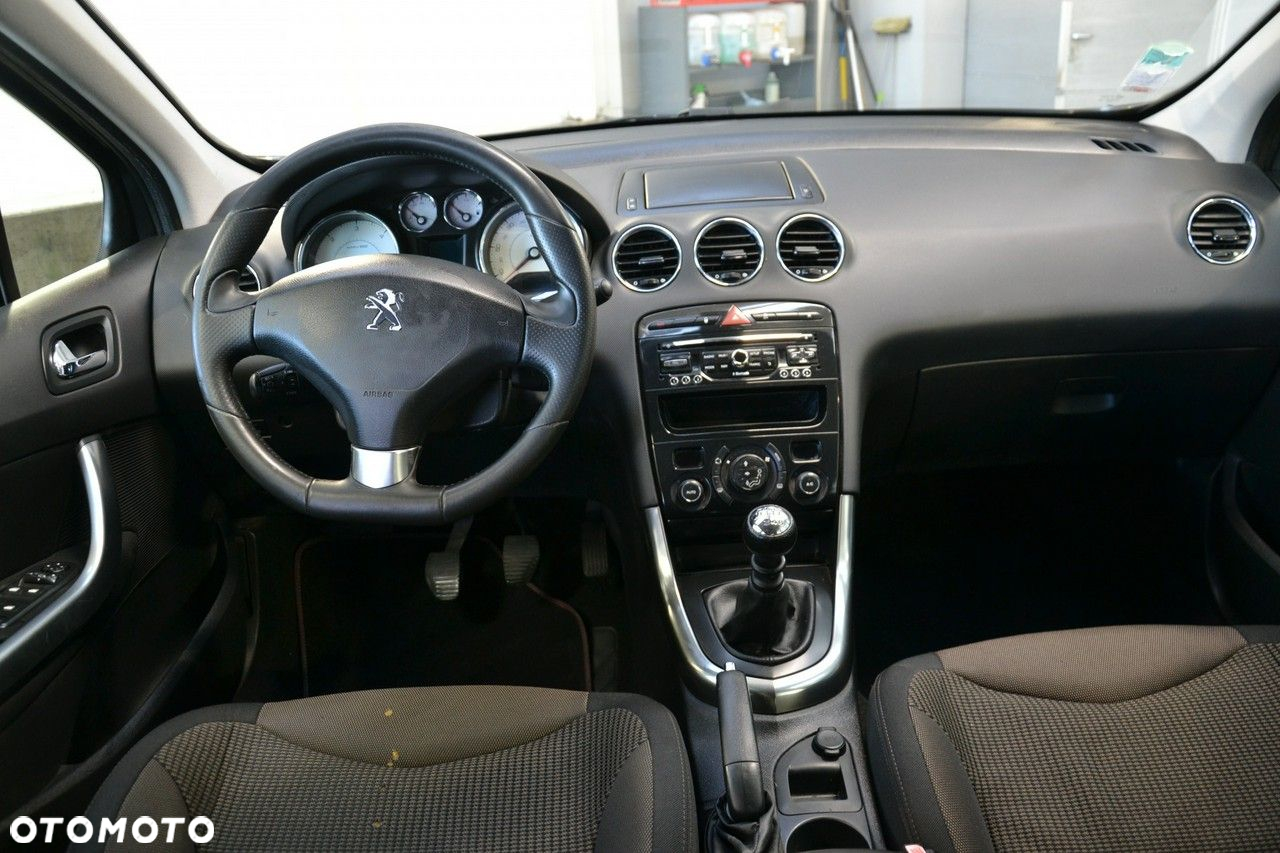 Peugeot 308 - 16