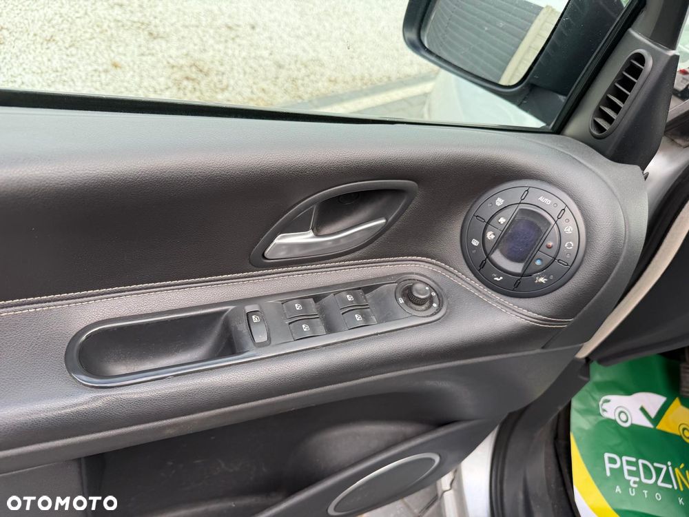 Renault Espace 2.0 dCi FAP Privilege - 14
