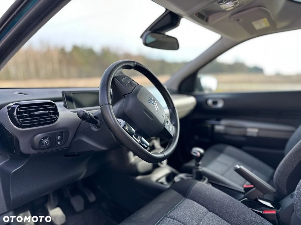Citroën C4 Cactus 1.2 PureTech Shine S&S - 6
