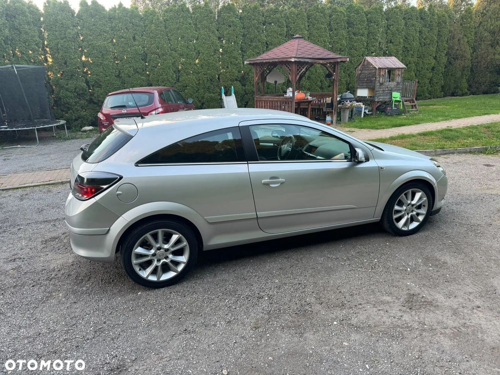 Opel Astra - 2