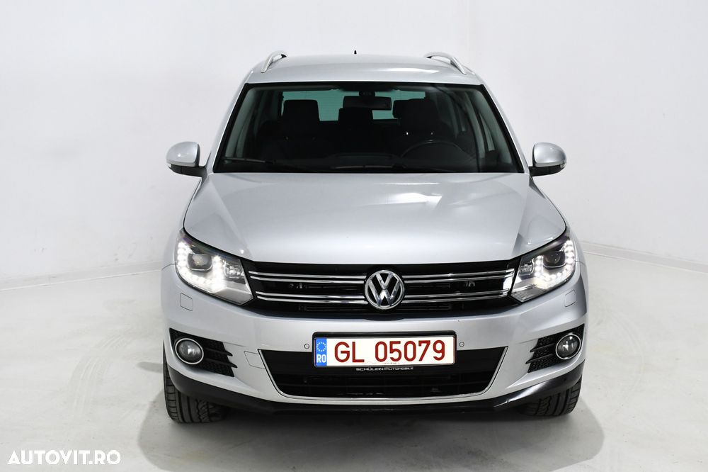 Volkswagen Tiguan - 2