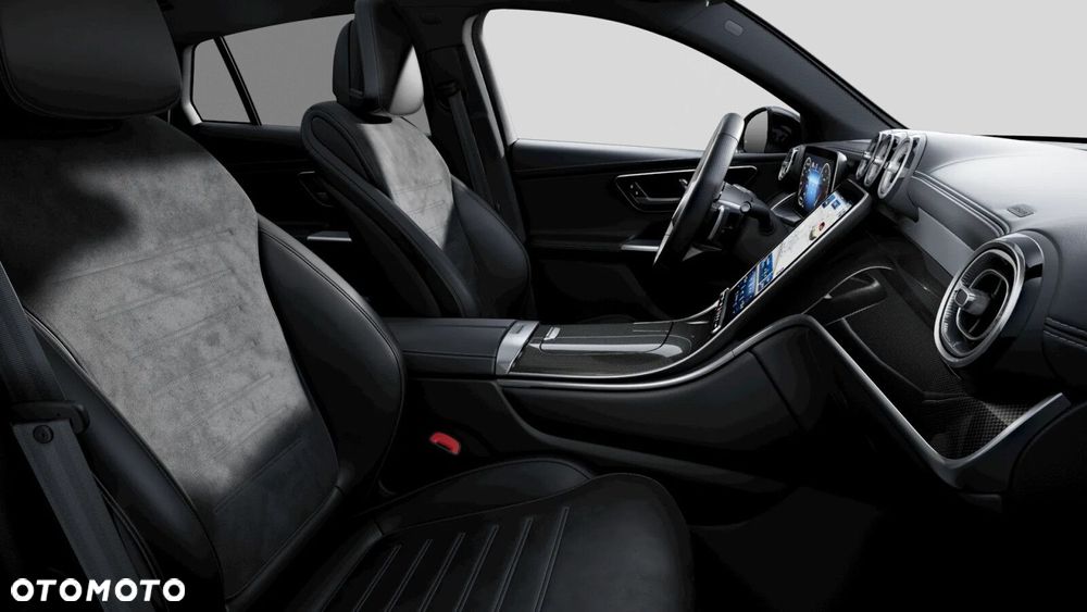 Mercedes-Benz GLC - 27