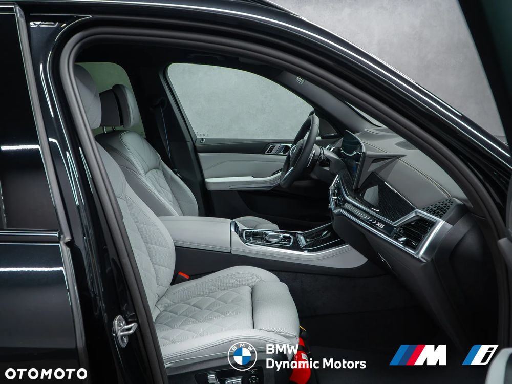 BMW X5 xDrive40i - 23
