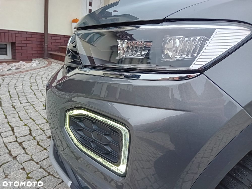 Volkswagen T-Roc 2.0 TDI SCR 4MOTION DSG Sport - 33