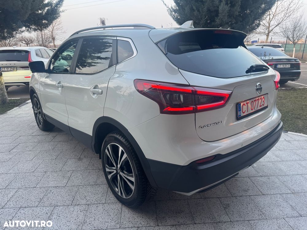 Nissan Qashqai 1.5 DCI DCT TEKNA+ - 4