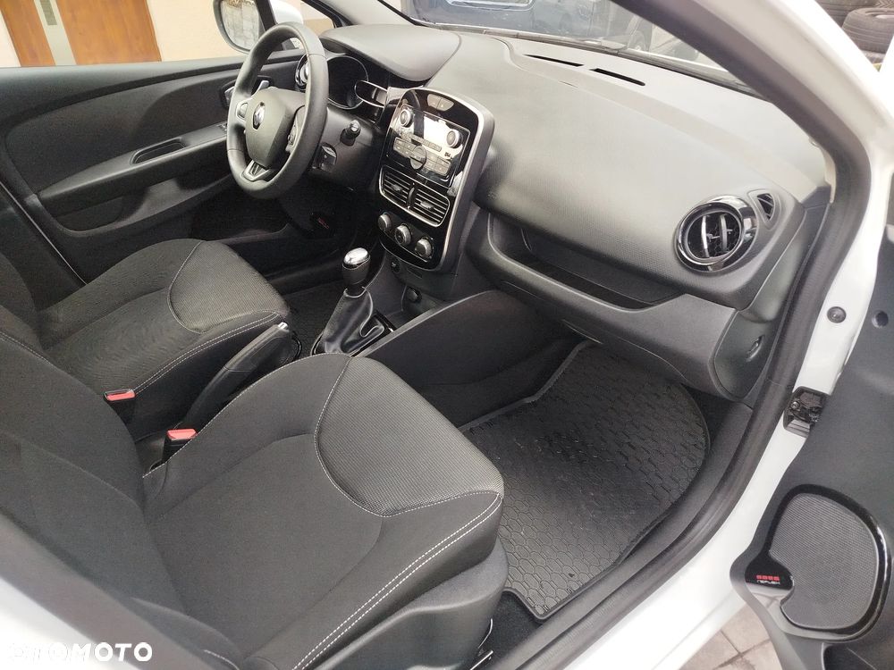 Renault Clio - 5