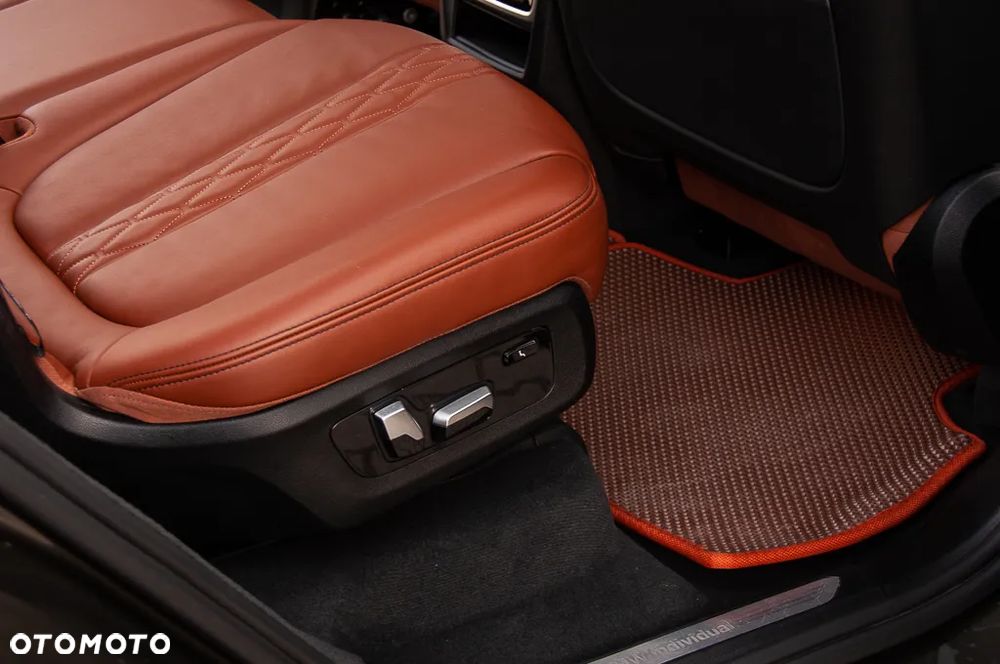 BMW X7 ver-xdrive40d-mhev-individual-edition-sport - 22