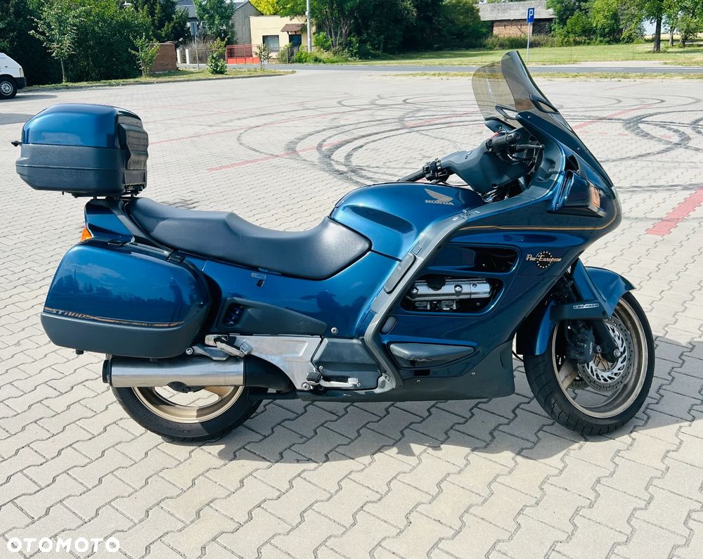 Honda ST - 3
