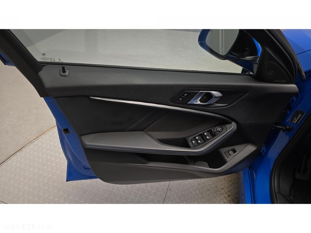 BMW Seria 1 118i M Sport - 17