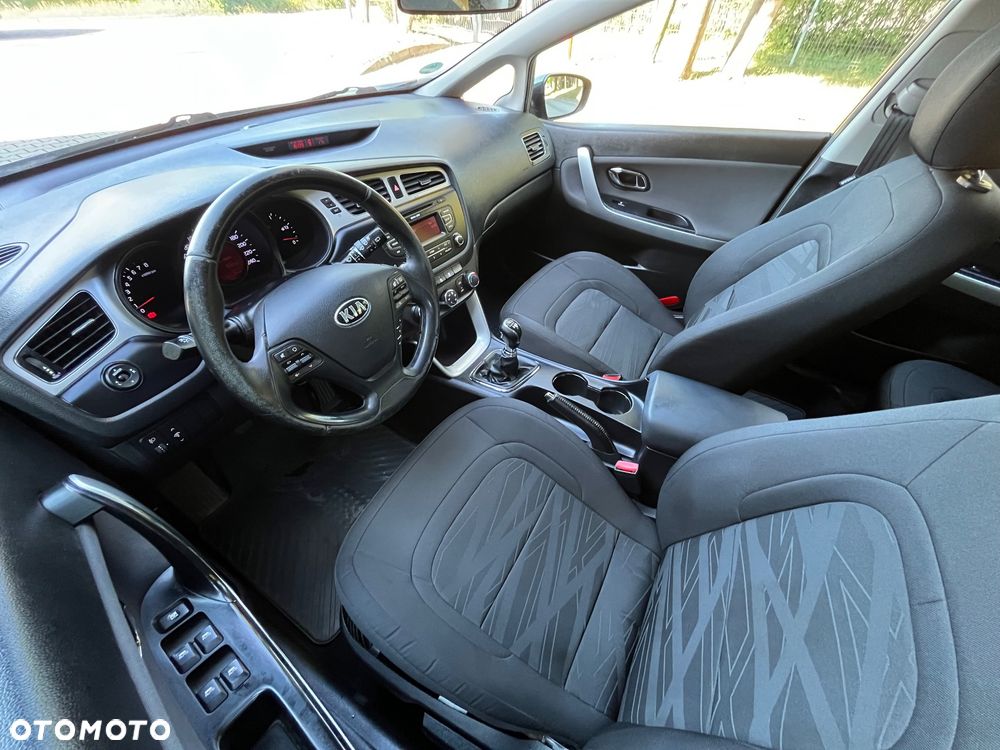 Kia Ceed 1.6 GDI Spirit - 5