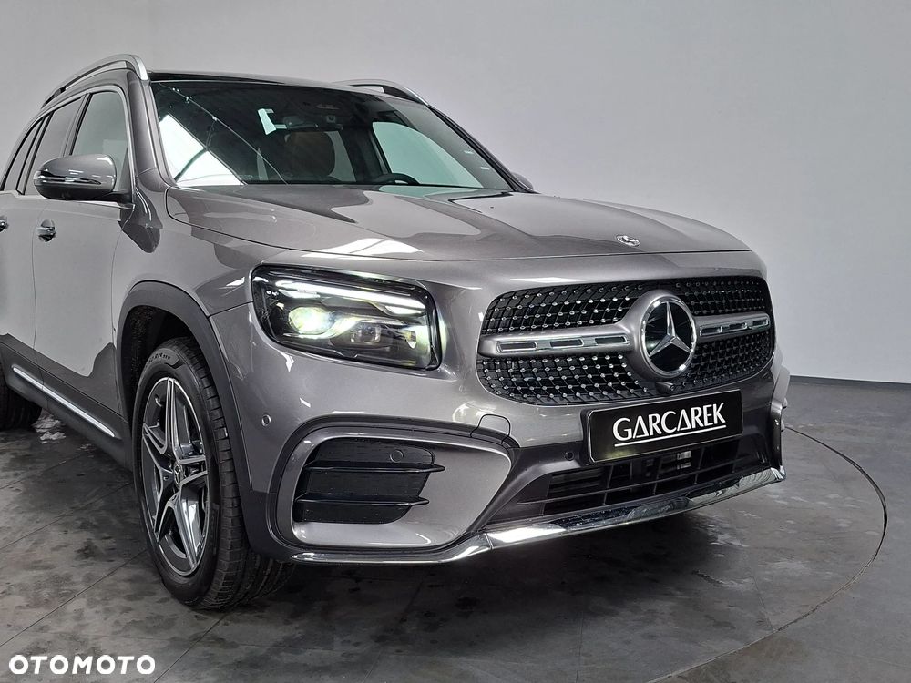 Mercedes-Benz GLB 220 mHEV 4-Matic AMG Line 8G-DCT - 9