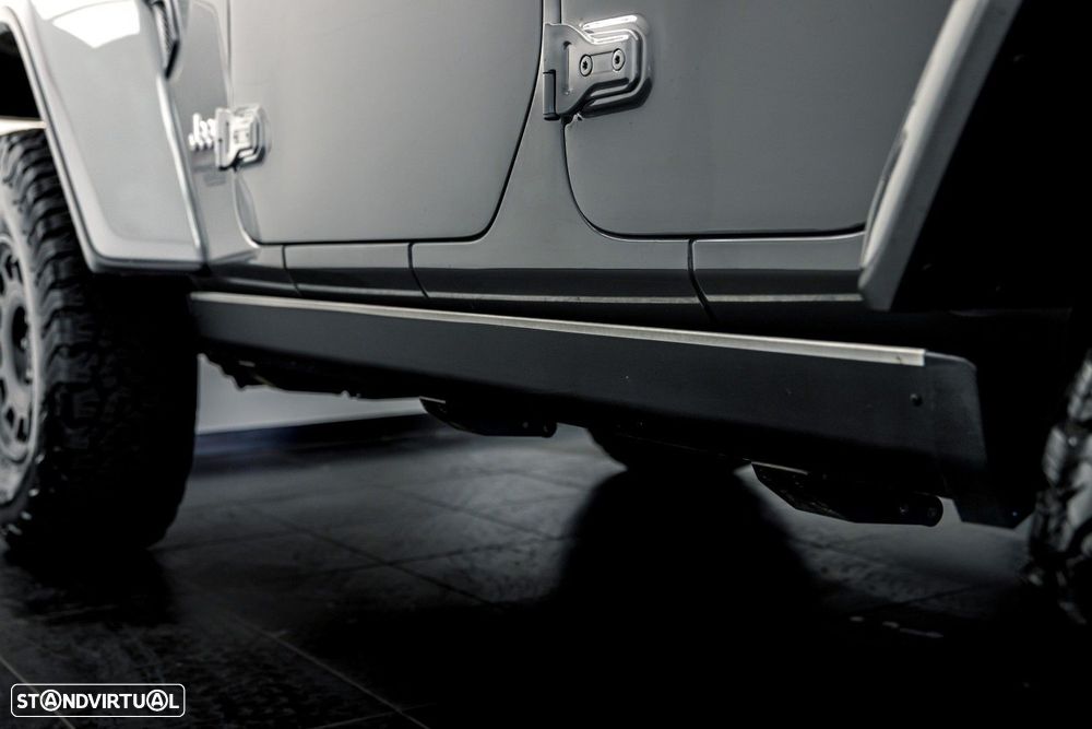 Jeep Wrangler Unlimited 2.2 CRD Sport AT - 24