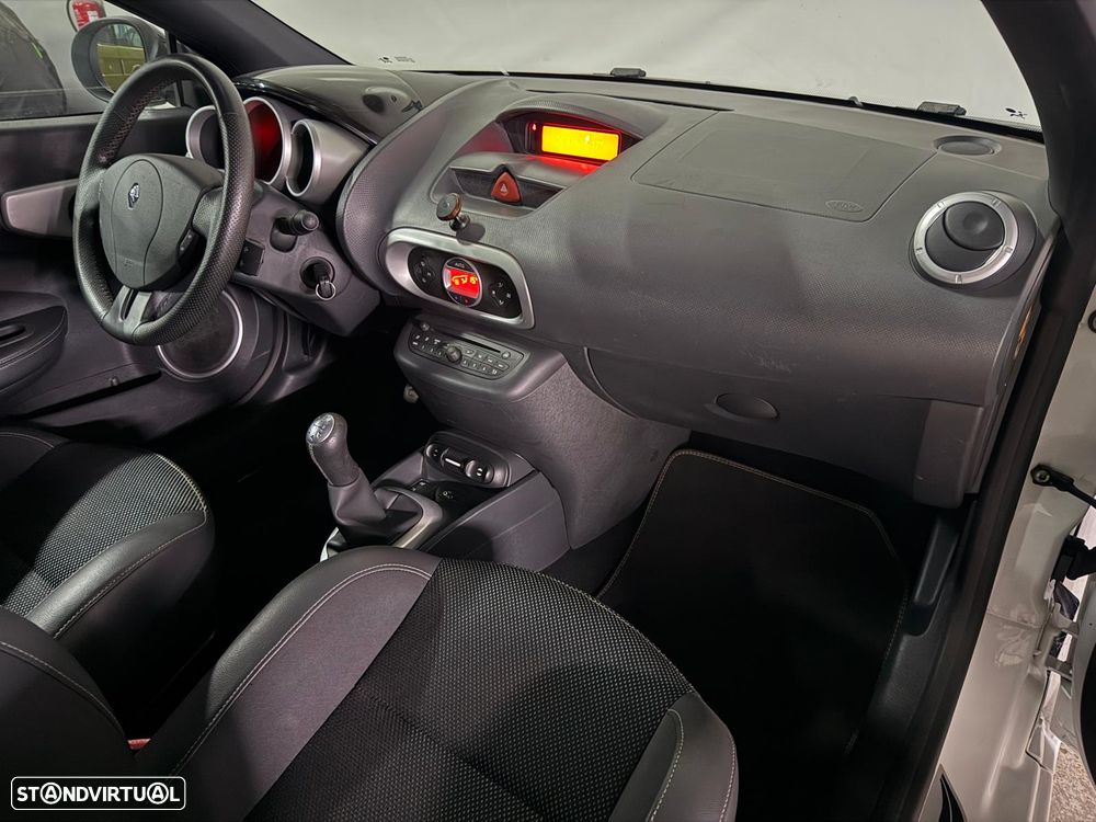 Renault Wind TCe 100 Night and Day - 16