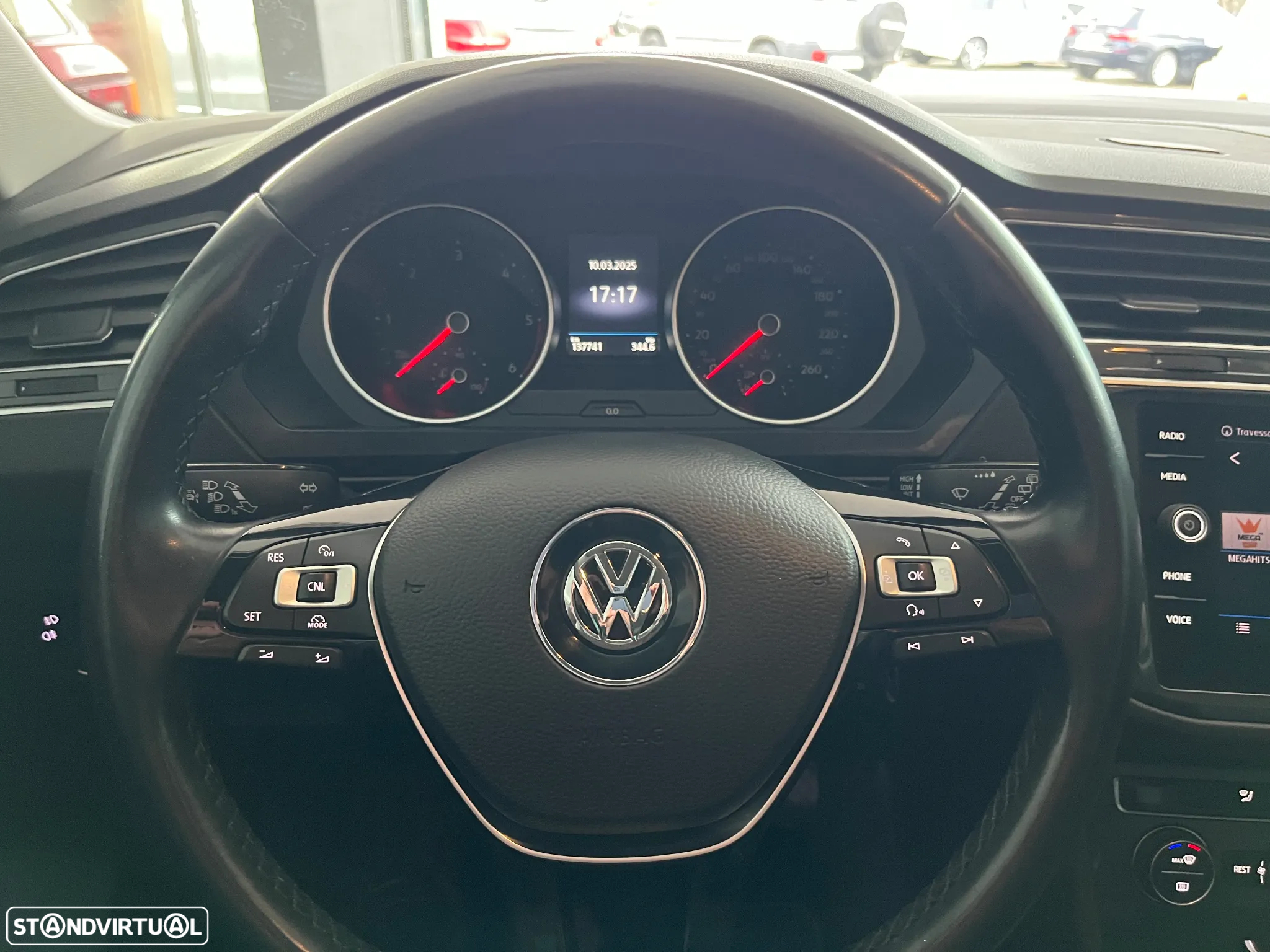VW Tiguan 1.6 TDI Confortline - 13