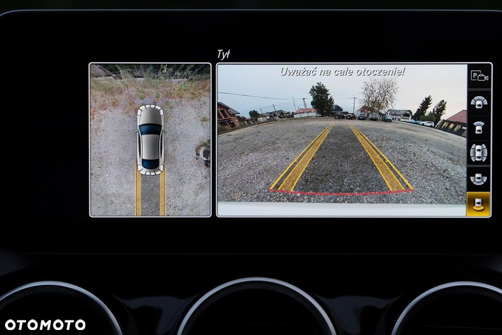 Mercedes-Benz Klasa C 300 d 4MATIC 9G-TRONIC - 28