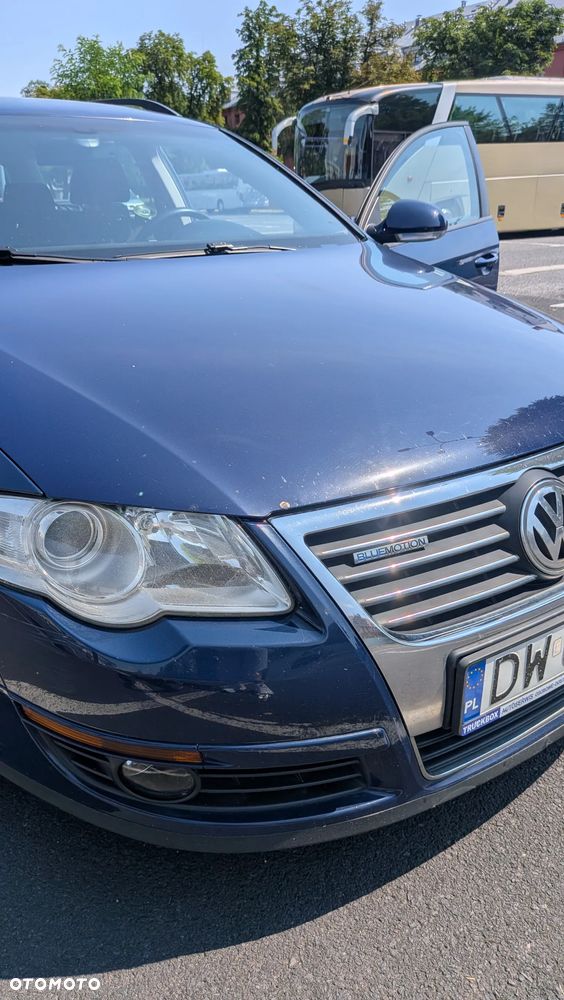 Volkswagen Passat 1.9 TDI Comfortline - 26