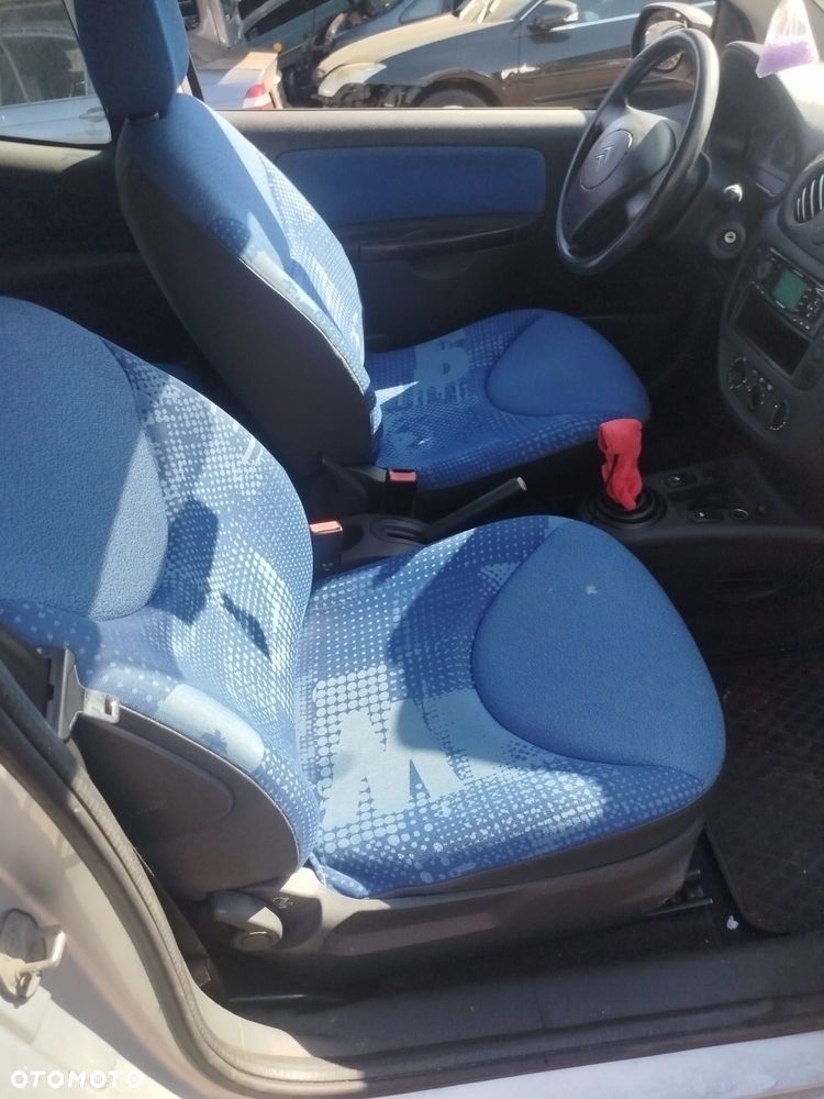 Citroen  C2  na części. - 4
