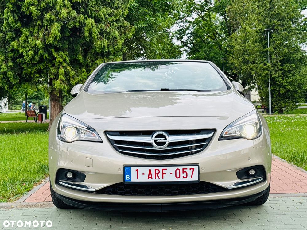 Opel Cascada 1.4 T Cosmo S&S - 10