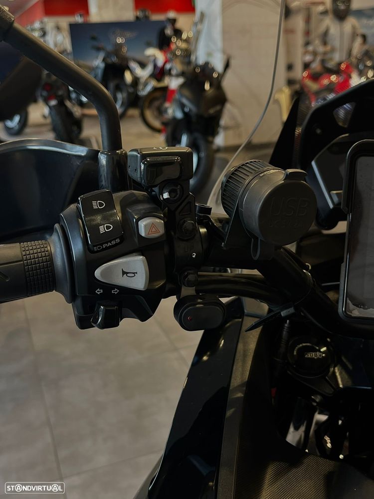 Honda NC750X - 4