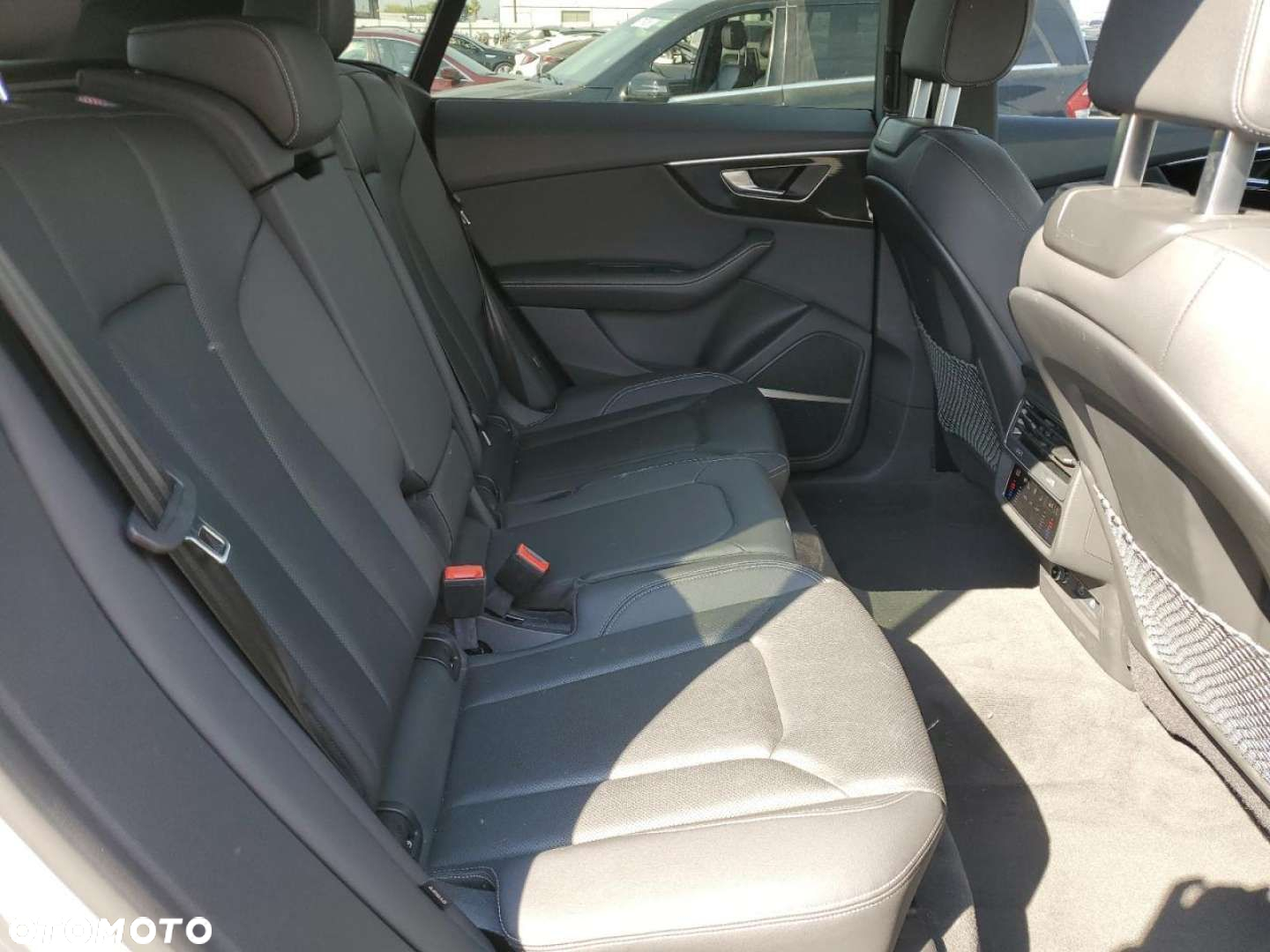 Audi Q8 - 2