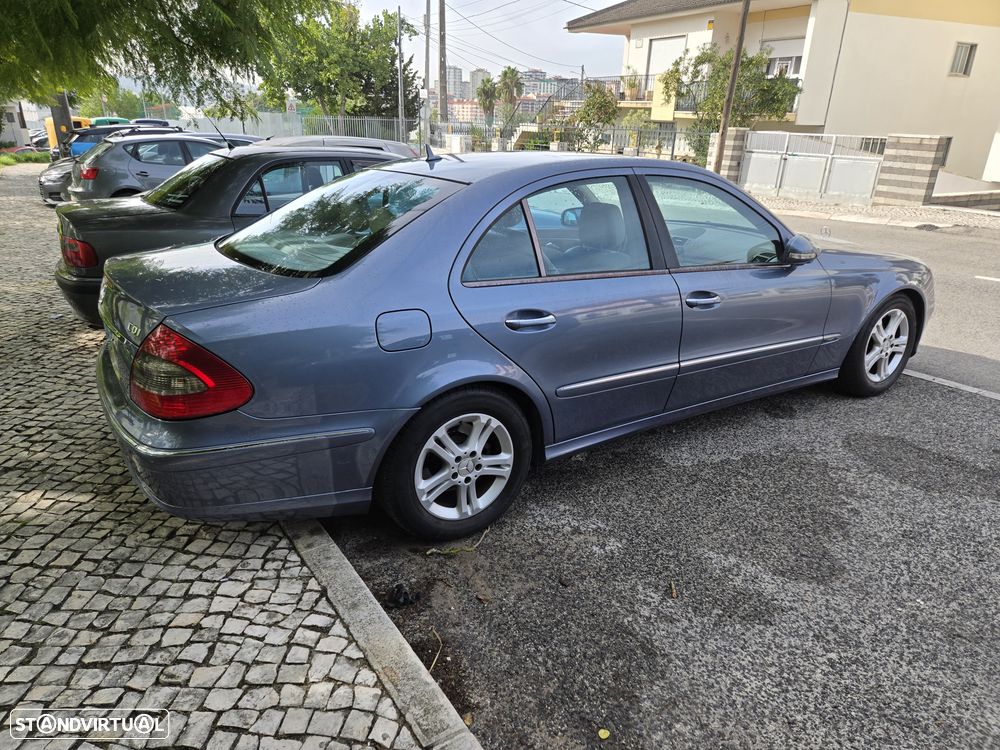 Mercedes-Benz E 220 CDi Executive II Aut. - 1