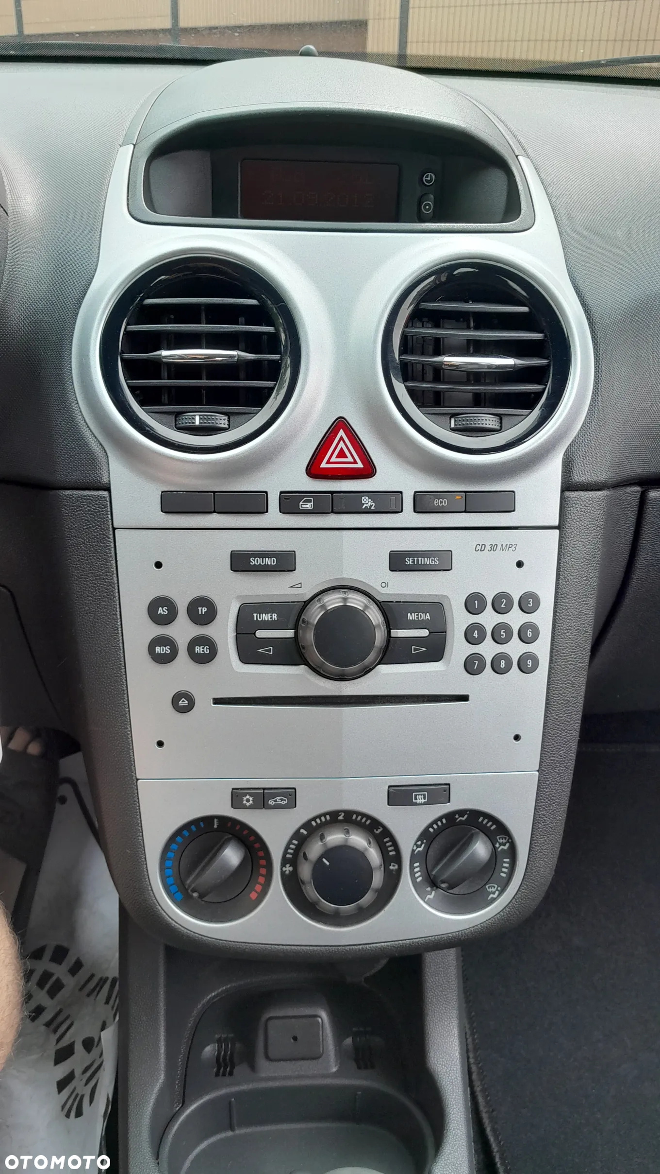 Opel Corsa - 7