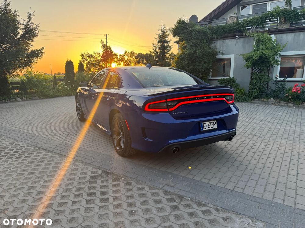Dodge Charger - 5