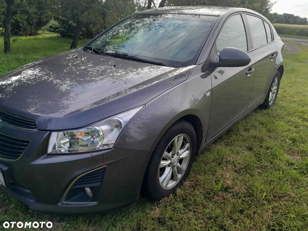 Chevrolet Cruze - 4