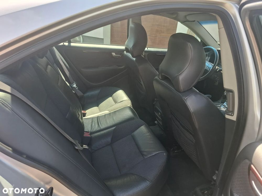 Volvo S60 - 6