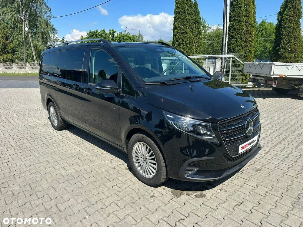 Mercedes-Benz Klasa V - 8