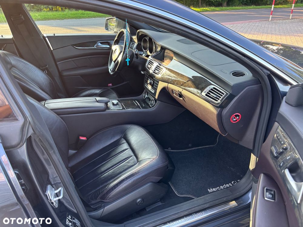 Mercedes-Benz CLS 350 CDI 4-Matic BlueEff - 9