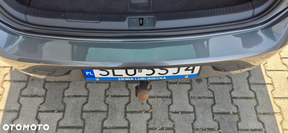 Volkswagen Golf 2.0 TDI (BlueMotion Technology) Highline - 17