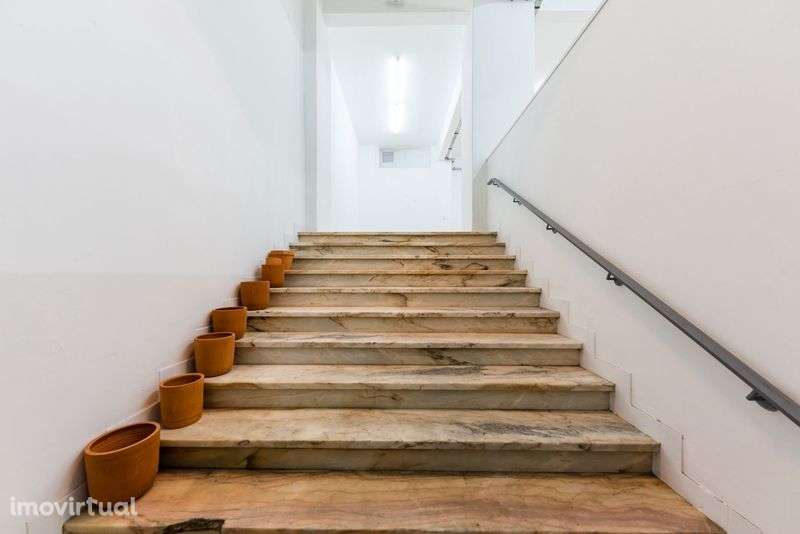 Armazém 290m2 - Sacavém - Grande imagem: 4/9