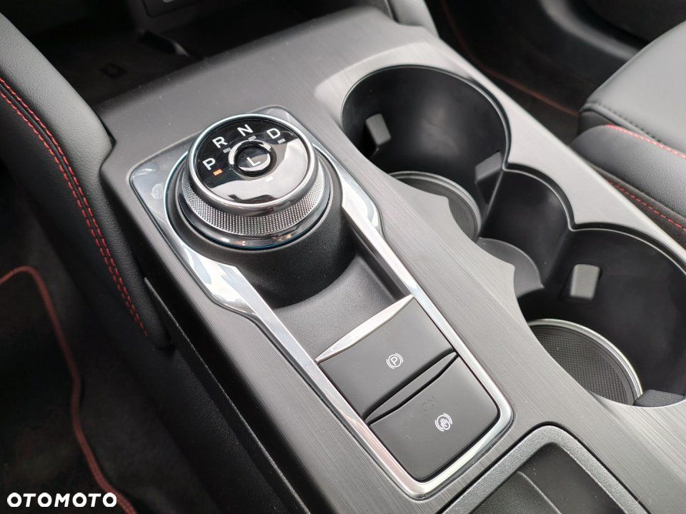 Ford Kuga - 21