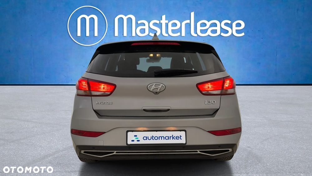 Hyundai i30 1.5 DPI Smart - 6