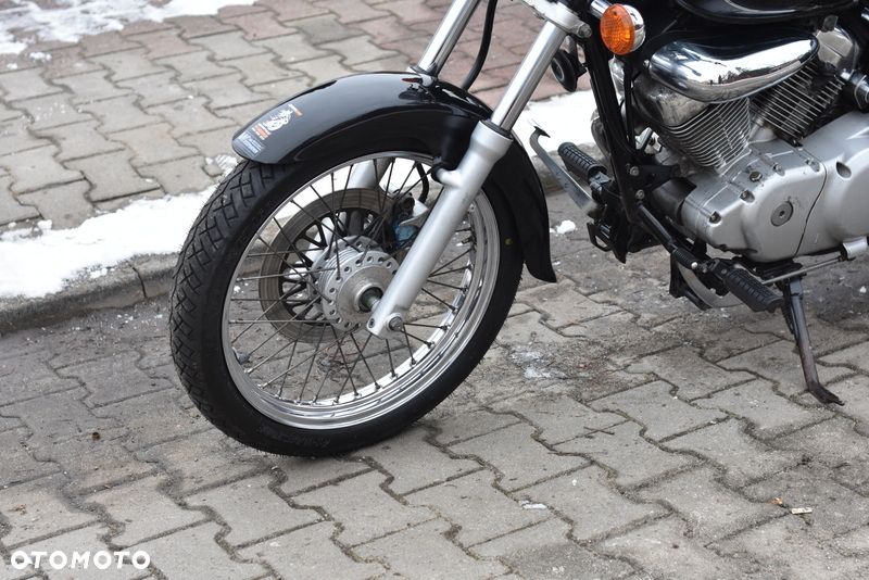 Suzuki Intruder - 22